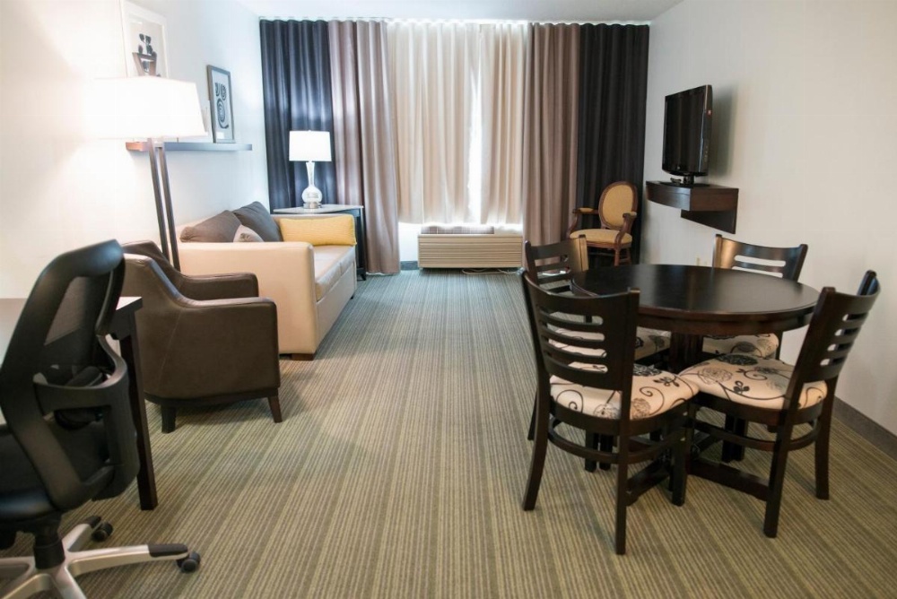 Room image 3