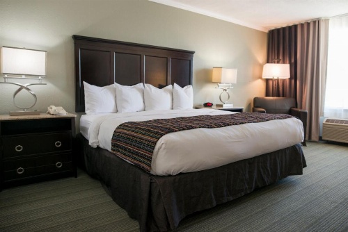 Country Inn & Suites by Radisson, Effingham, IL image 5
